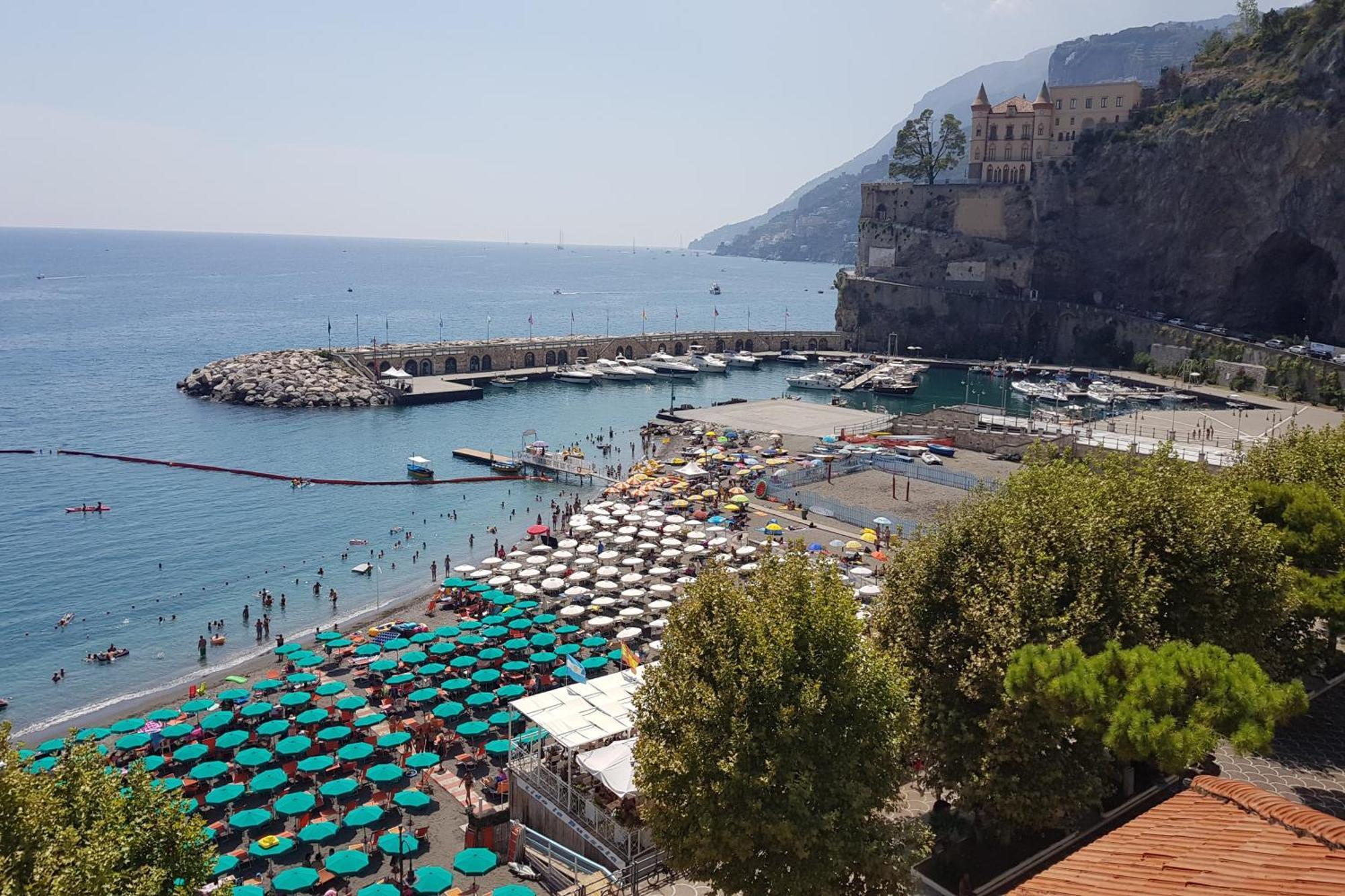 Un Oblo Sul Mare Apartment Maiori Bagian luar foto